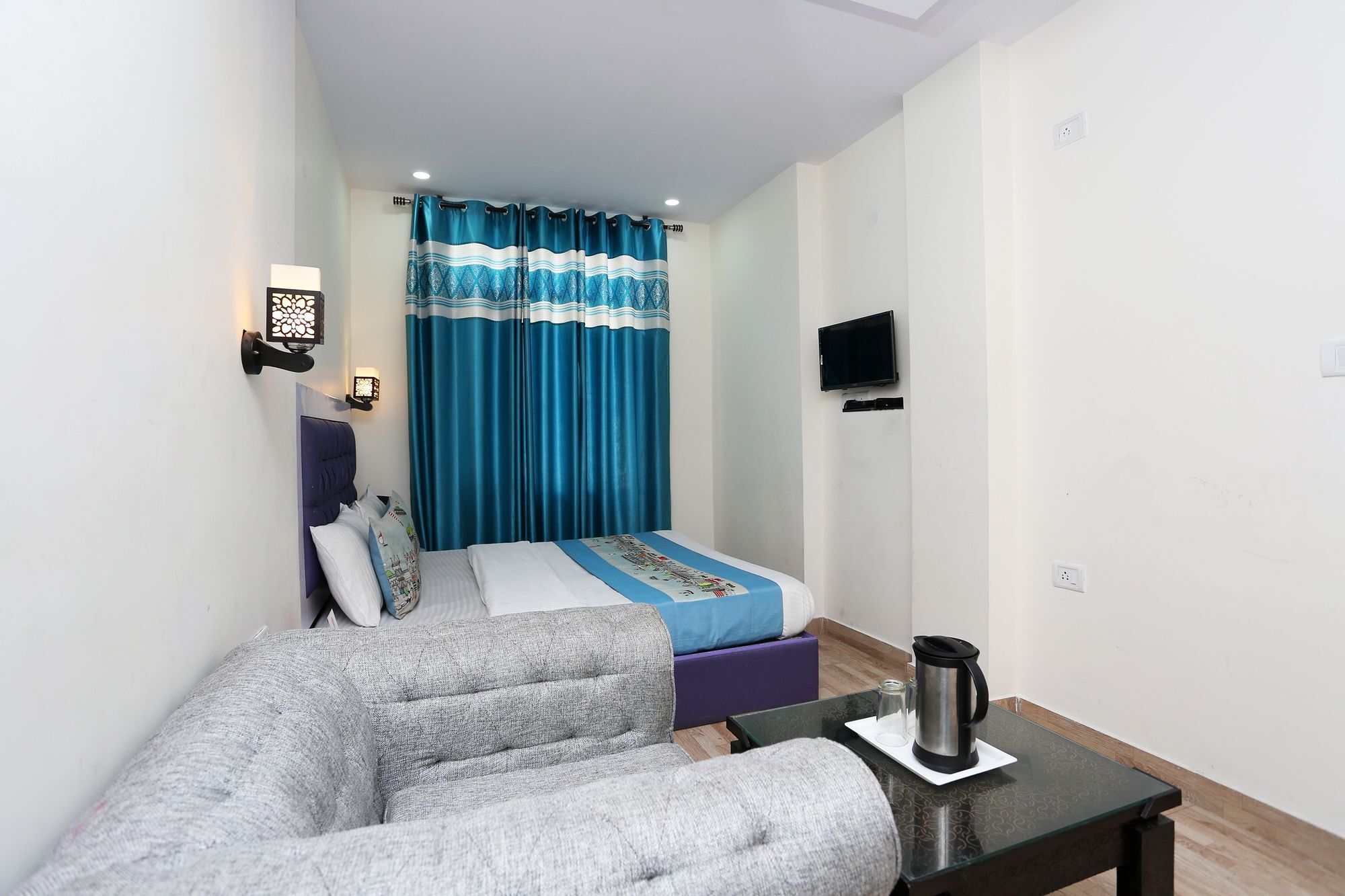 מנאלי Oyo 9912 Hotel Rock Sea מראה חיצוני תמונה
